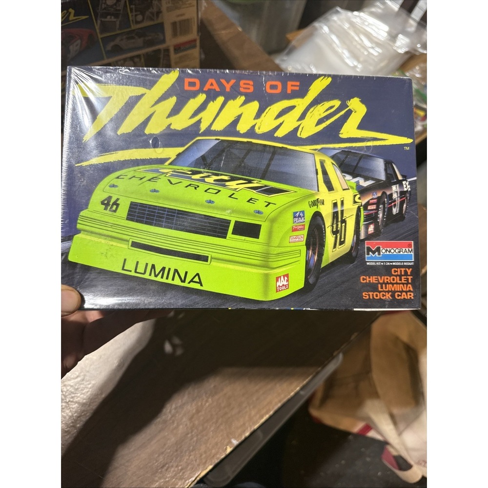 Monogram Days of Thunder City Chevrolet Lumina #46 Vtg 1990 1:24 Model Kit NEW